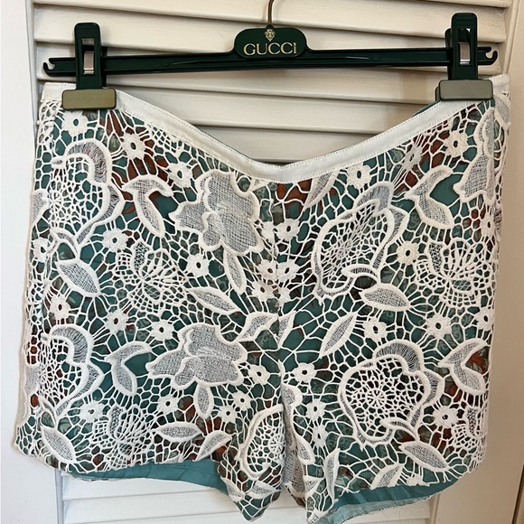 Anna Sui Lace Shorts - Picture 4 of 7